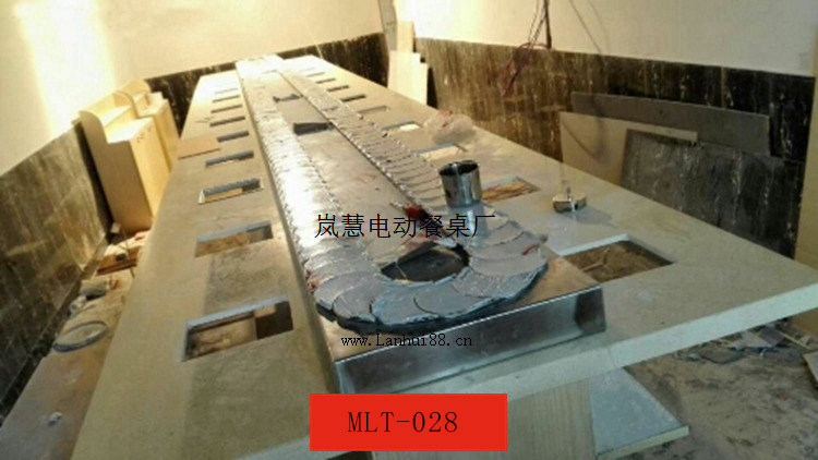 济宁旋转火锅设备（www.lanhui88.net）